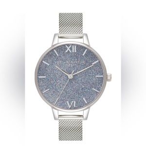 🩶🩶🩶🔥 Olivia Burton Glitter Dial Silver
Women's Watch🩶🔥